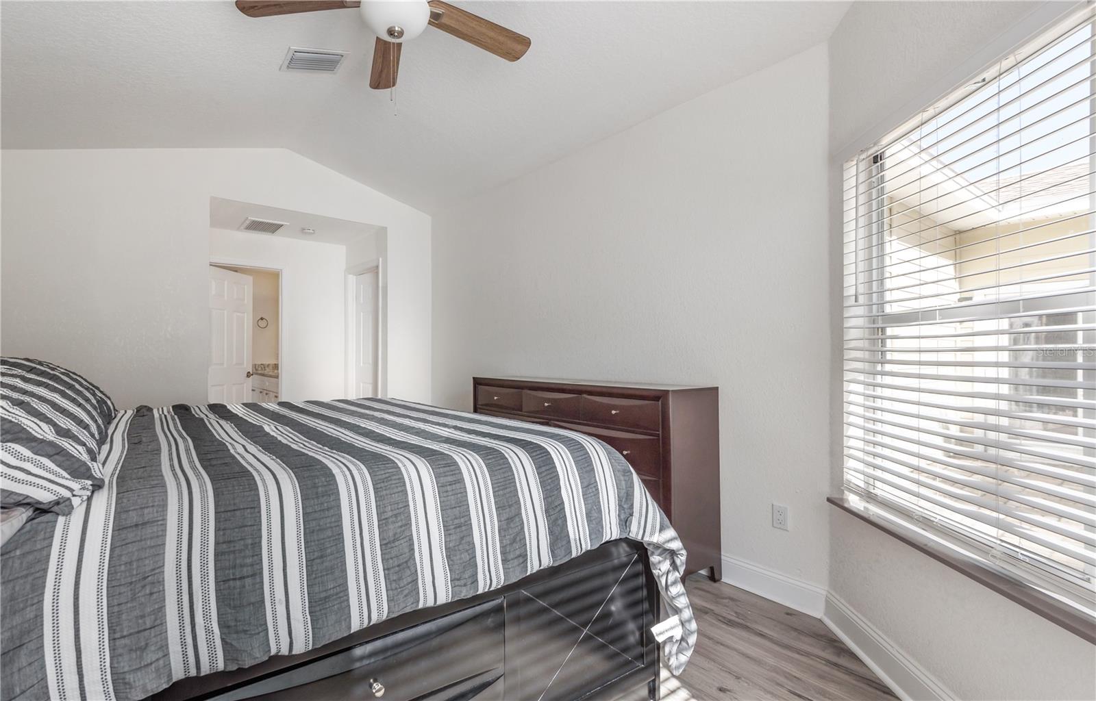 751 WILDFLOWER DR, PALM HARBOR, FL, 34683