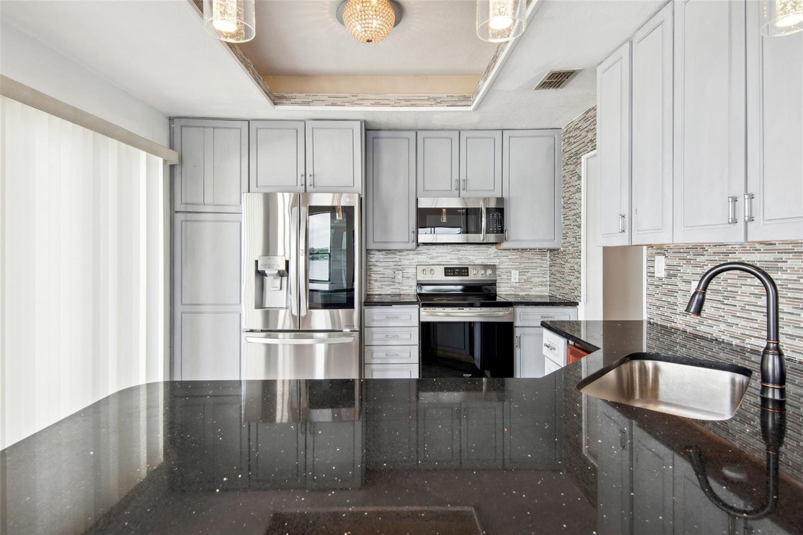 3127 W SLIGH AVE #204B, TAMPA, FL, 33614