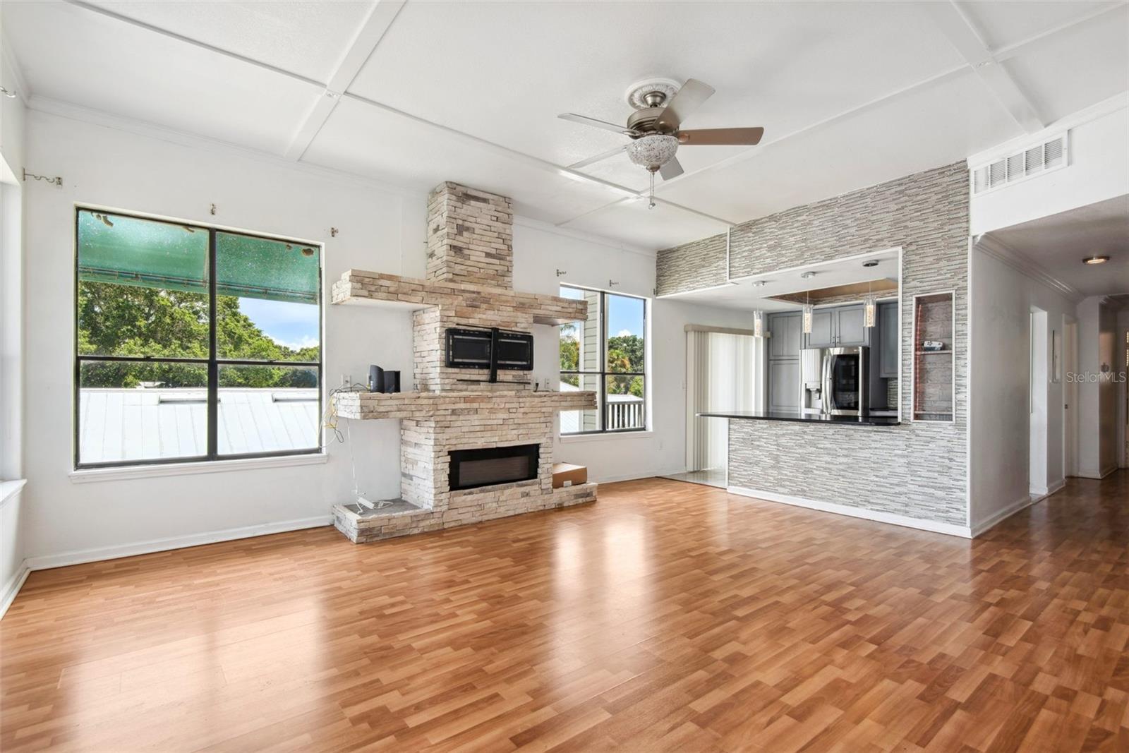 3127 W SLIGH AVE #204B, TAMPA, FL, 33614