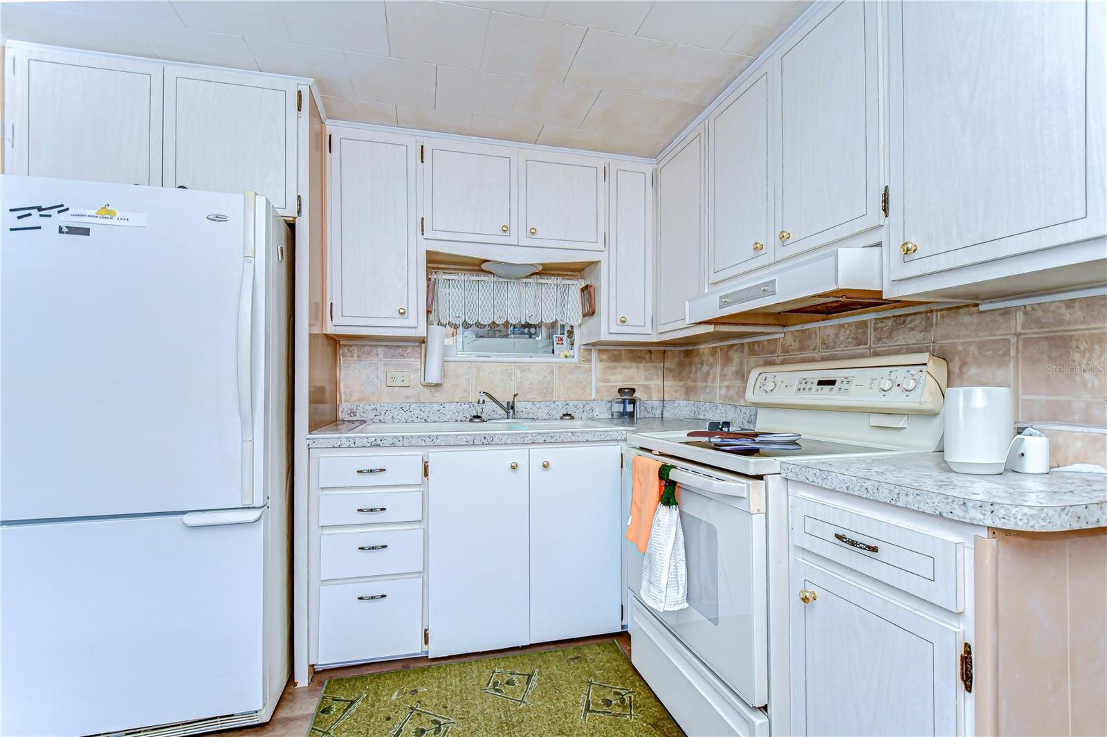 6046 HARRIET ST, ZEPHYRHILLS, FL, 33542