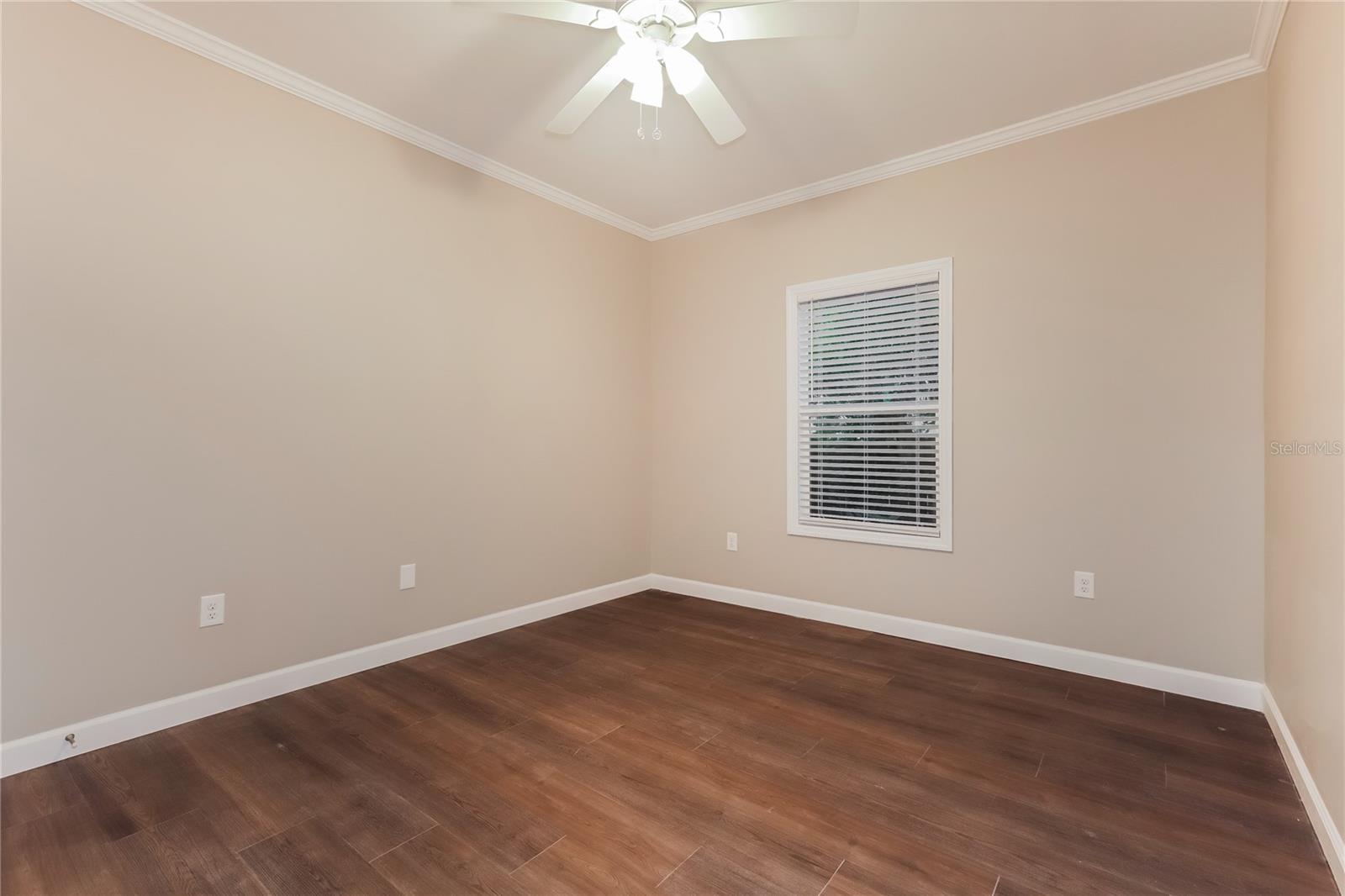 920 15TH AVE S, ST PETERSBURG, FL, 33705