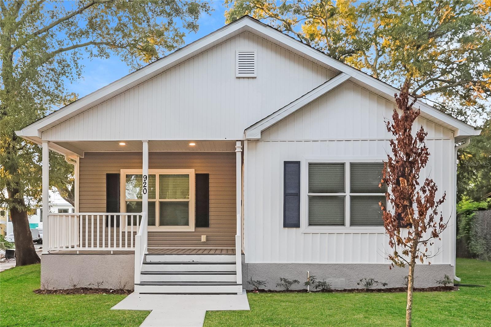 920 15TH AVE S, ST PETERSBURG, FL, 33705