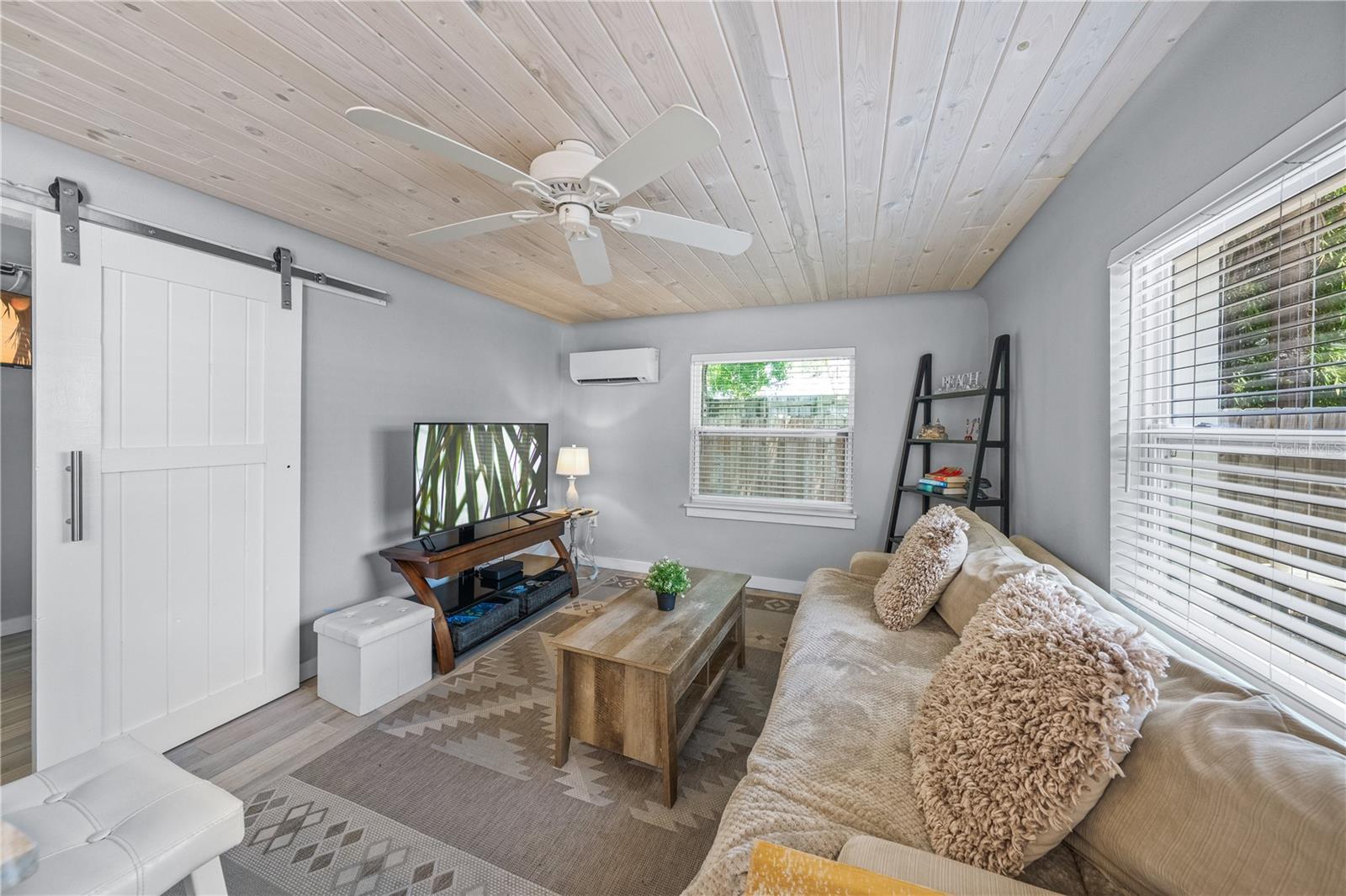 2537 ASHTON RD, SARASOTA, FL, 34231