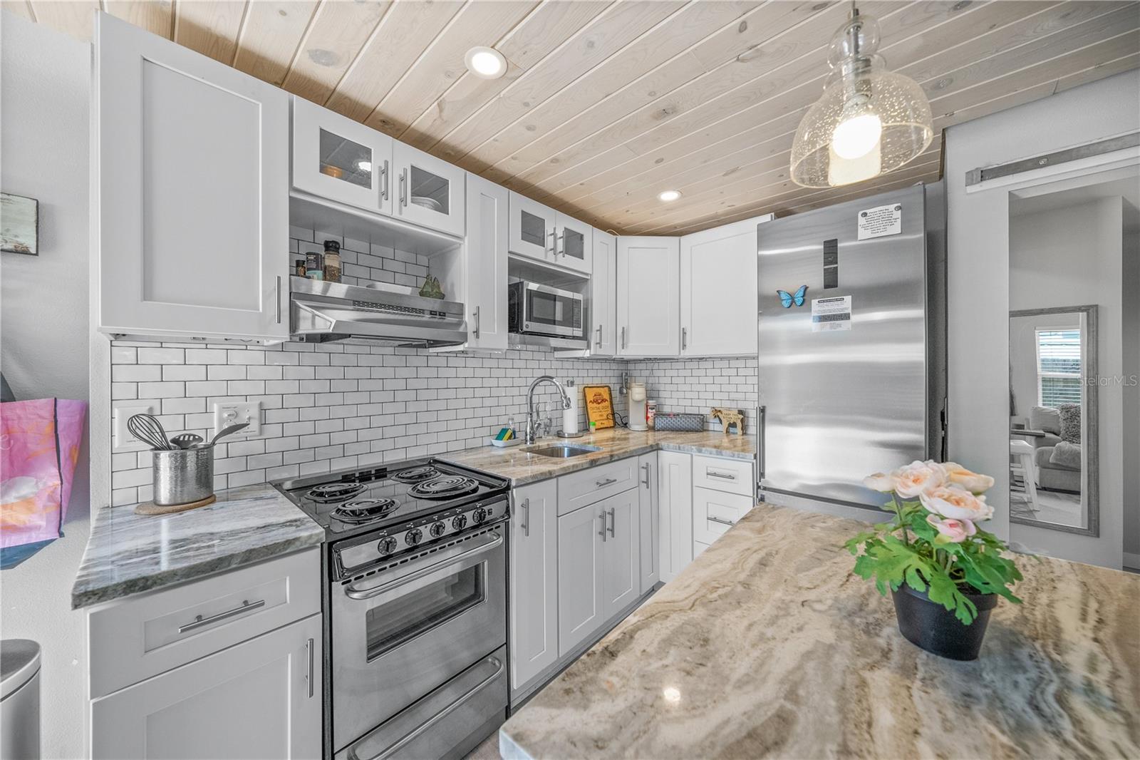 2537 ASHTON RD, SARASOTA, FL, 34231