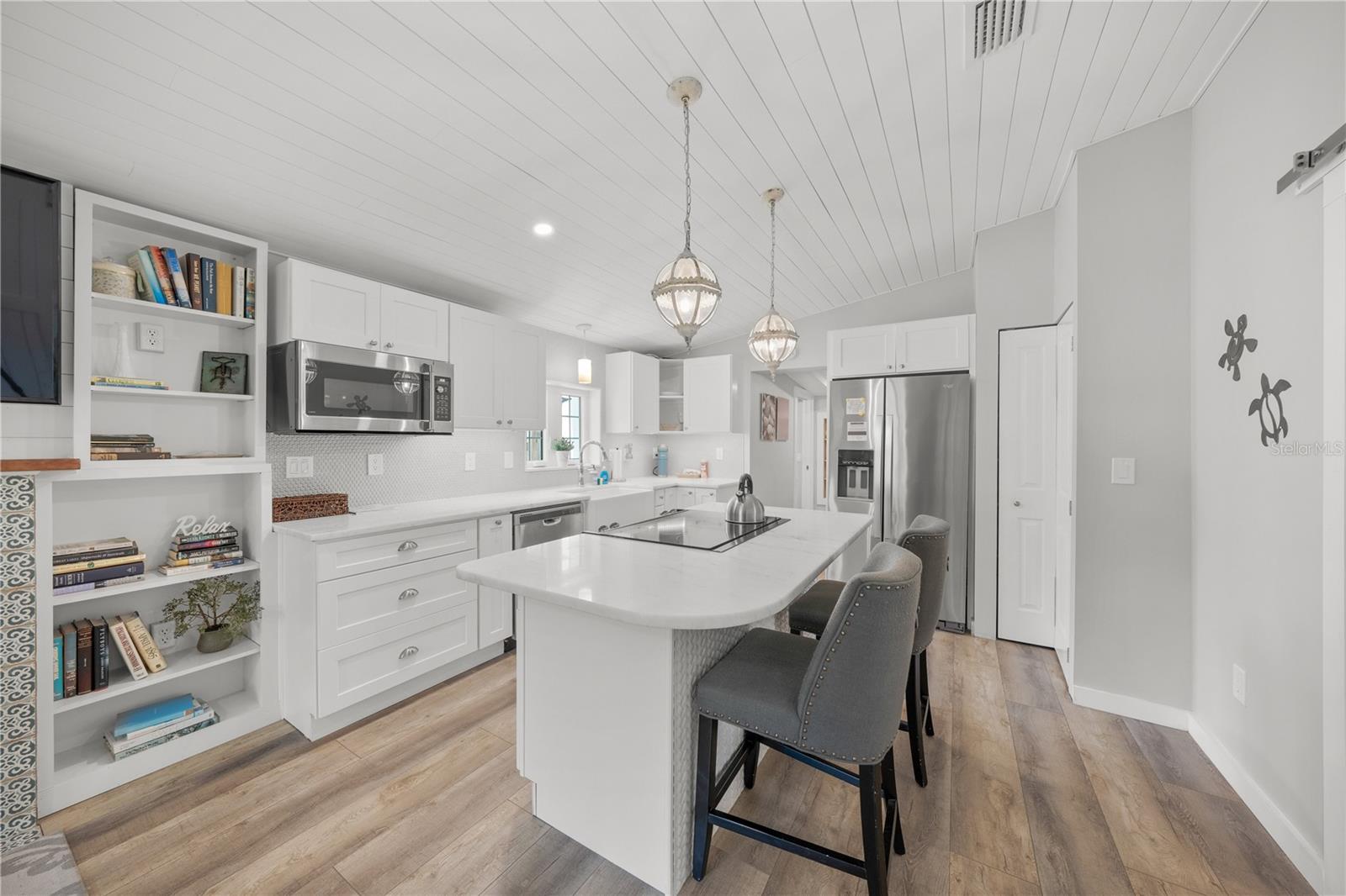 2537 ASHTON RD, SARASOTA, FL, 34231