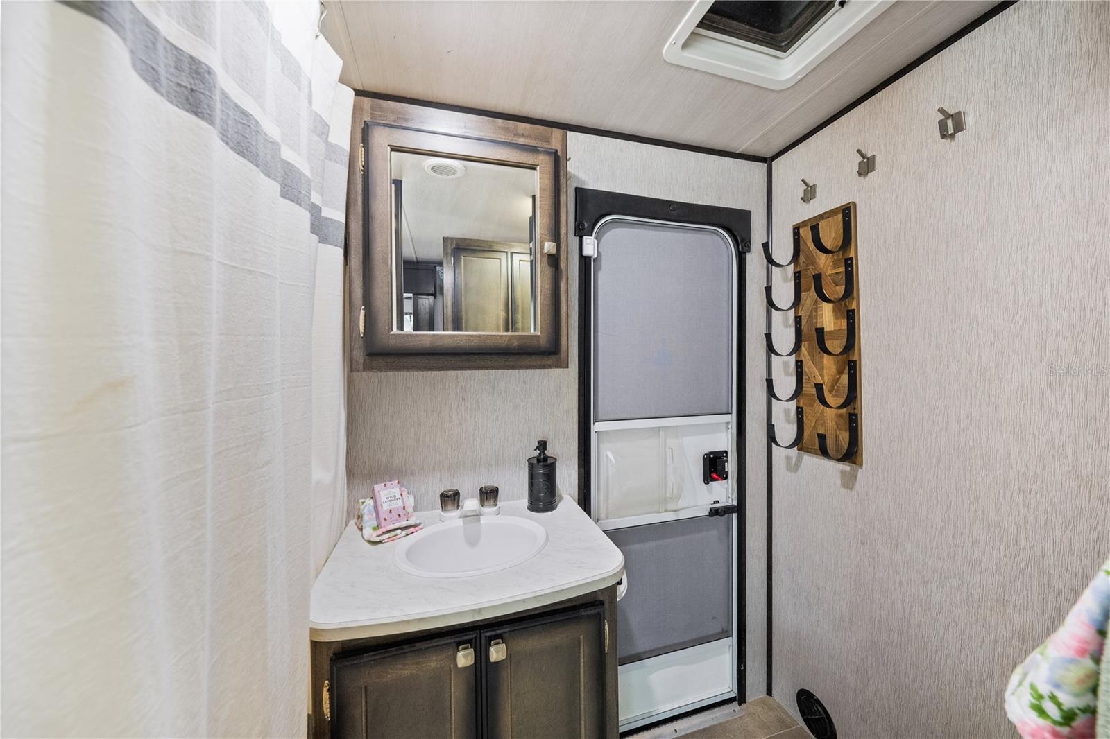 2537 ASHTON RD, SARASOTA, FL, 34231