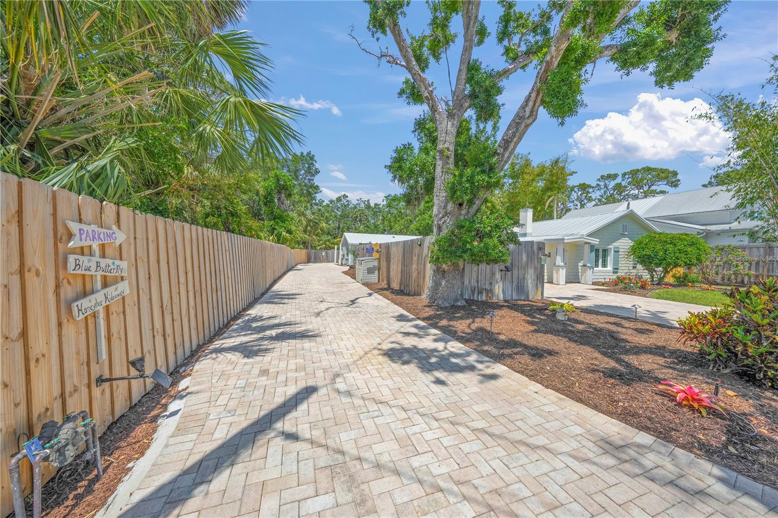 2537 ASHTON RD, SARASOTA, FL, 34231