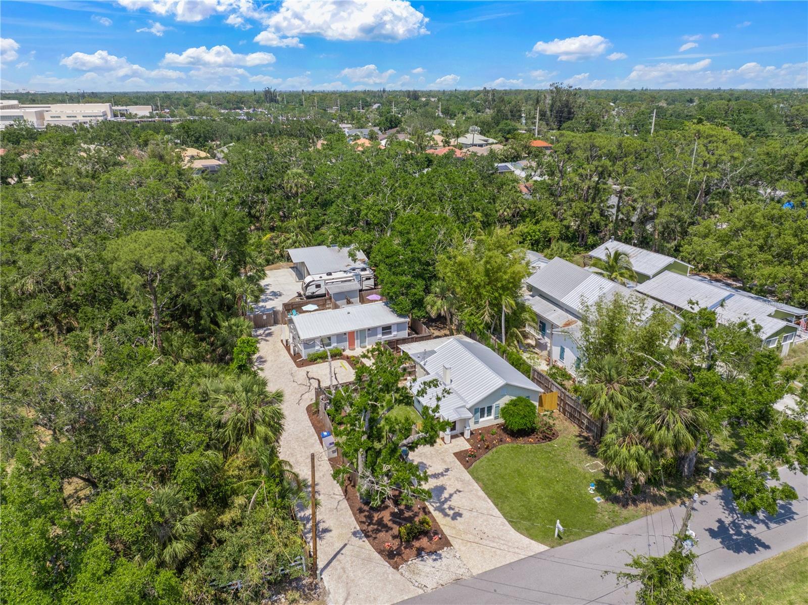 2537 ASHTON RD, SARASOTA, FL, 34231