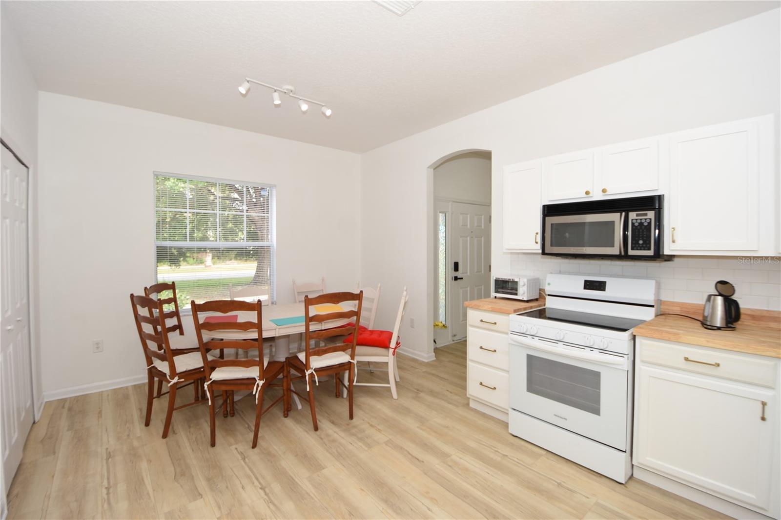 19 BURNHAM LN, PALM COAST, FL, 32137