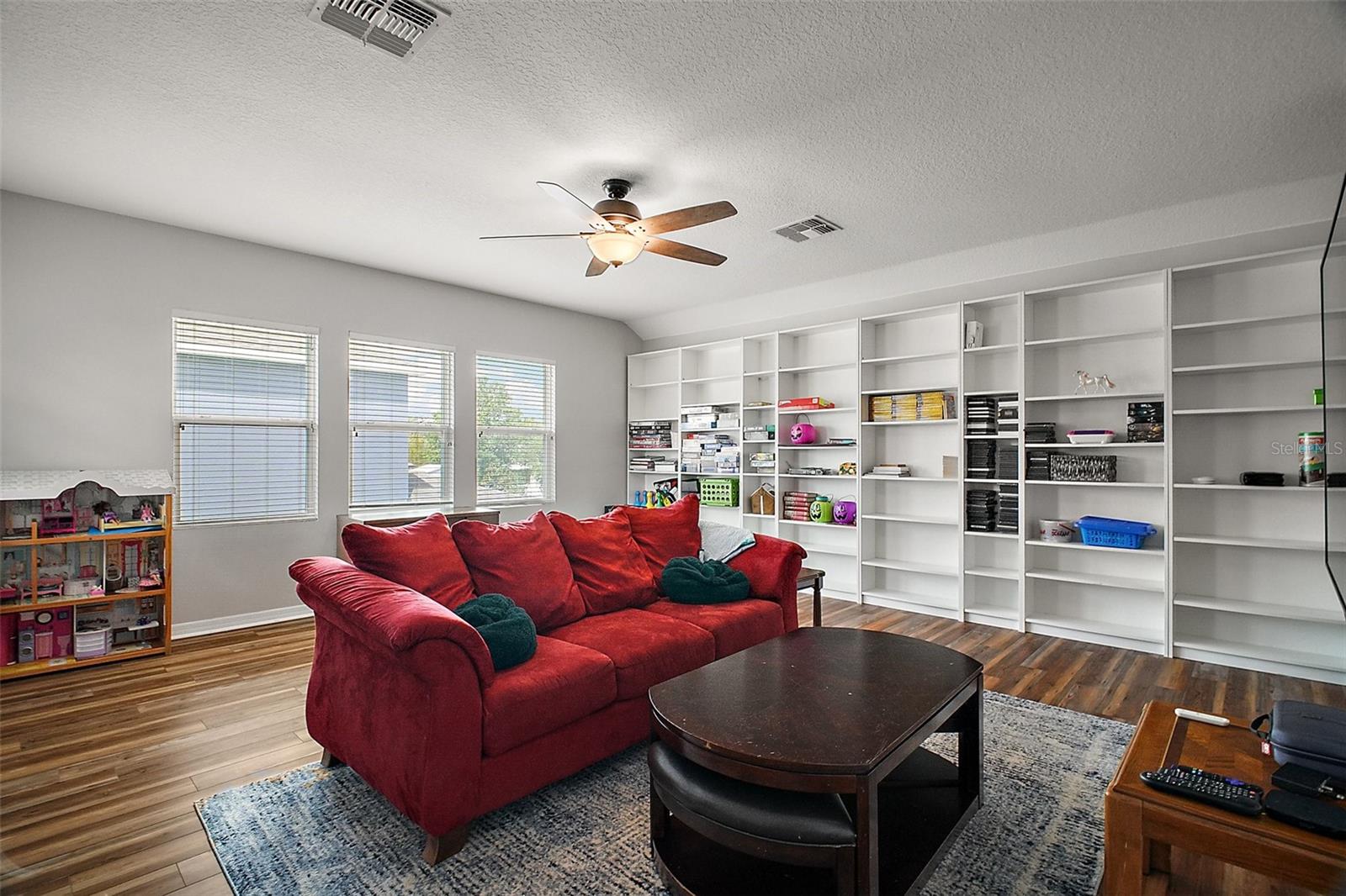 3129 SPICER AVE, GRAND ISLAND, FL, 32735