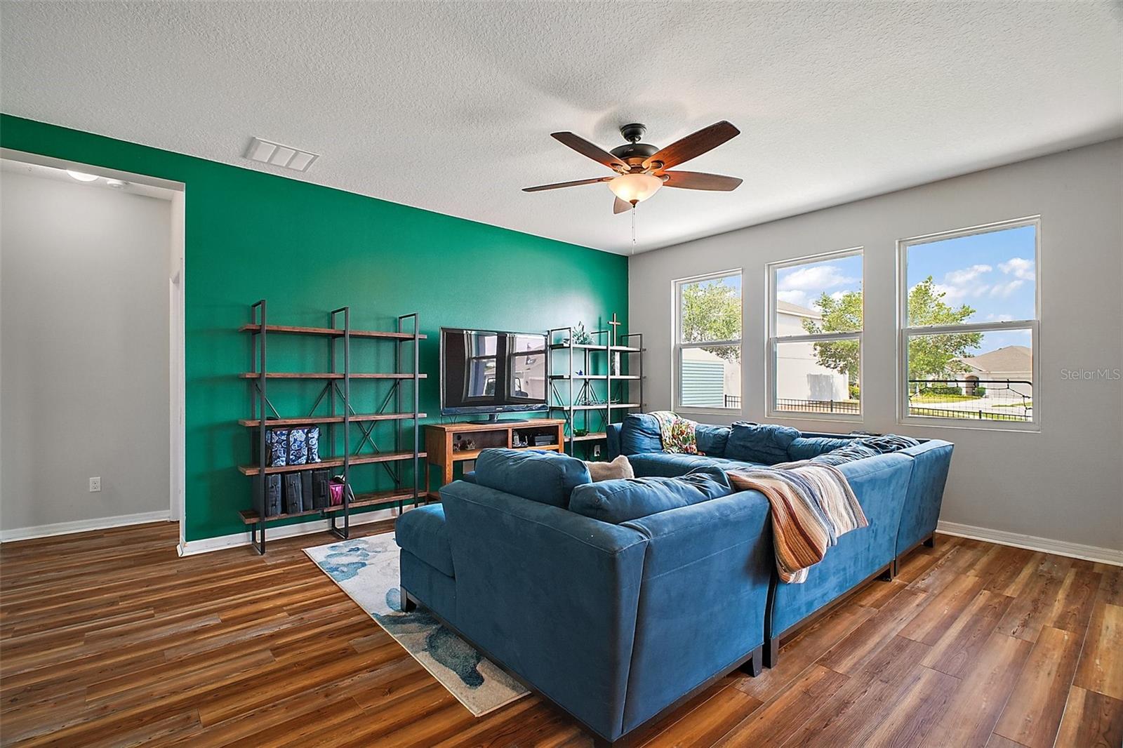 3129 SPICER AVE, GRAND ISLAND, FL, 32735