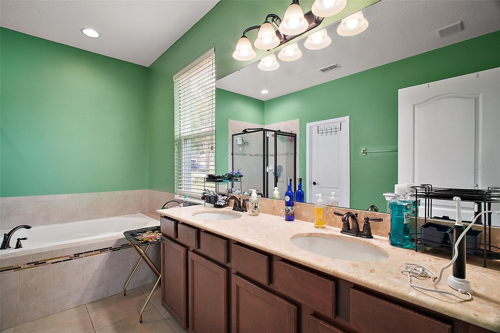 3129 SPICER AVE, GRAND ISLAND, FL, 32735