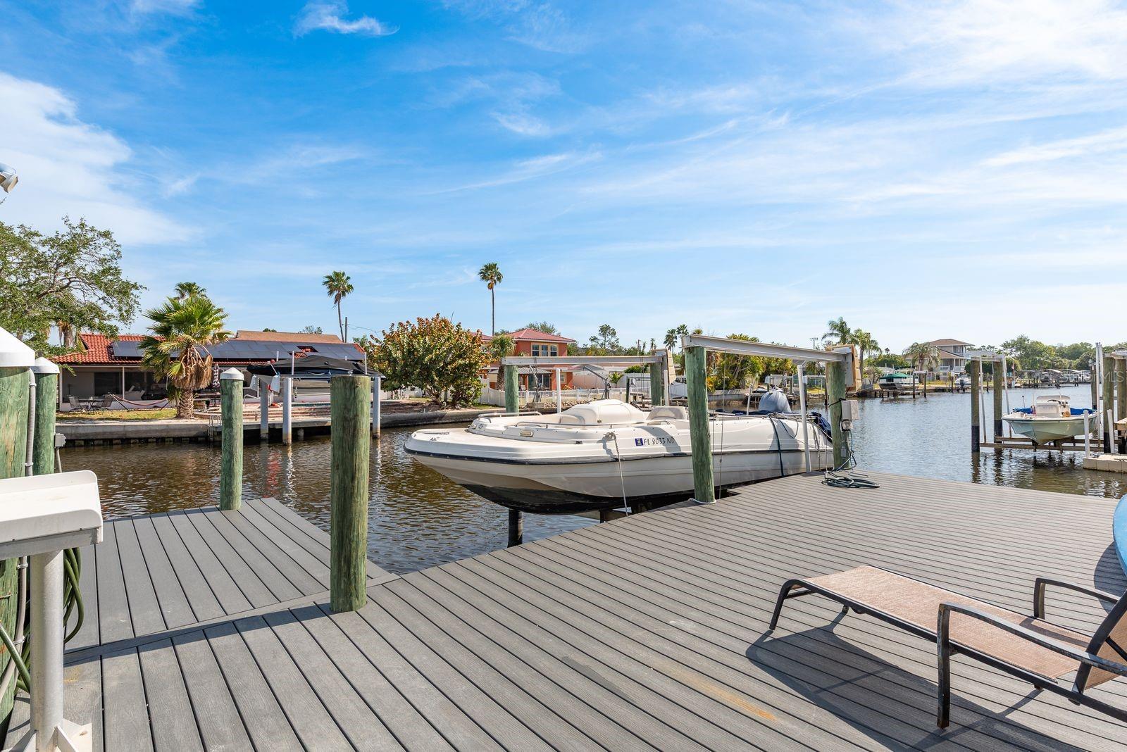 339 MANATEE LN, TARPON SPRINGS, FL, 34689