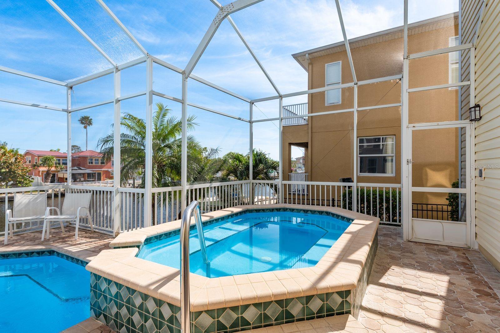 339 MANATEE LN, TARPON SPRINGS, FL, 34689