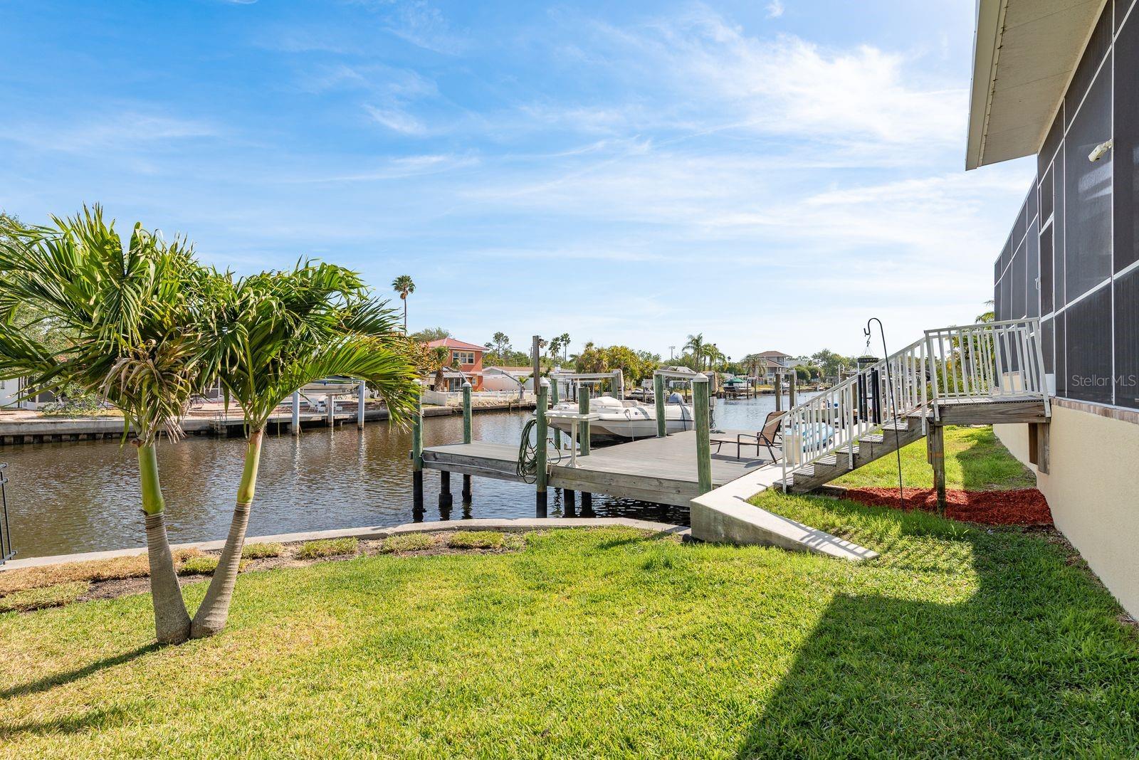 339 MANATEE LN, TARPON SPRINGS, FL, 34689