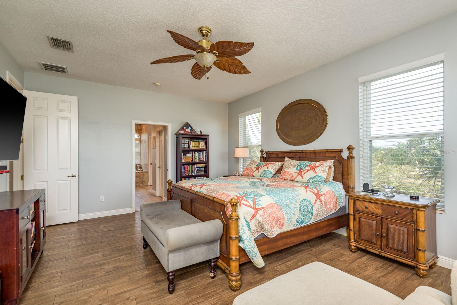 339 MANATEE LN, TARPON SPRINGS, FL, 34689