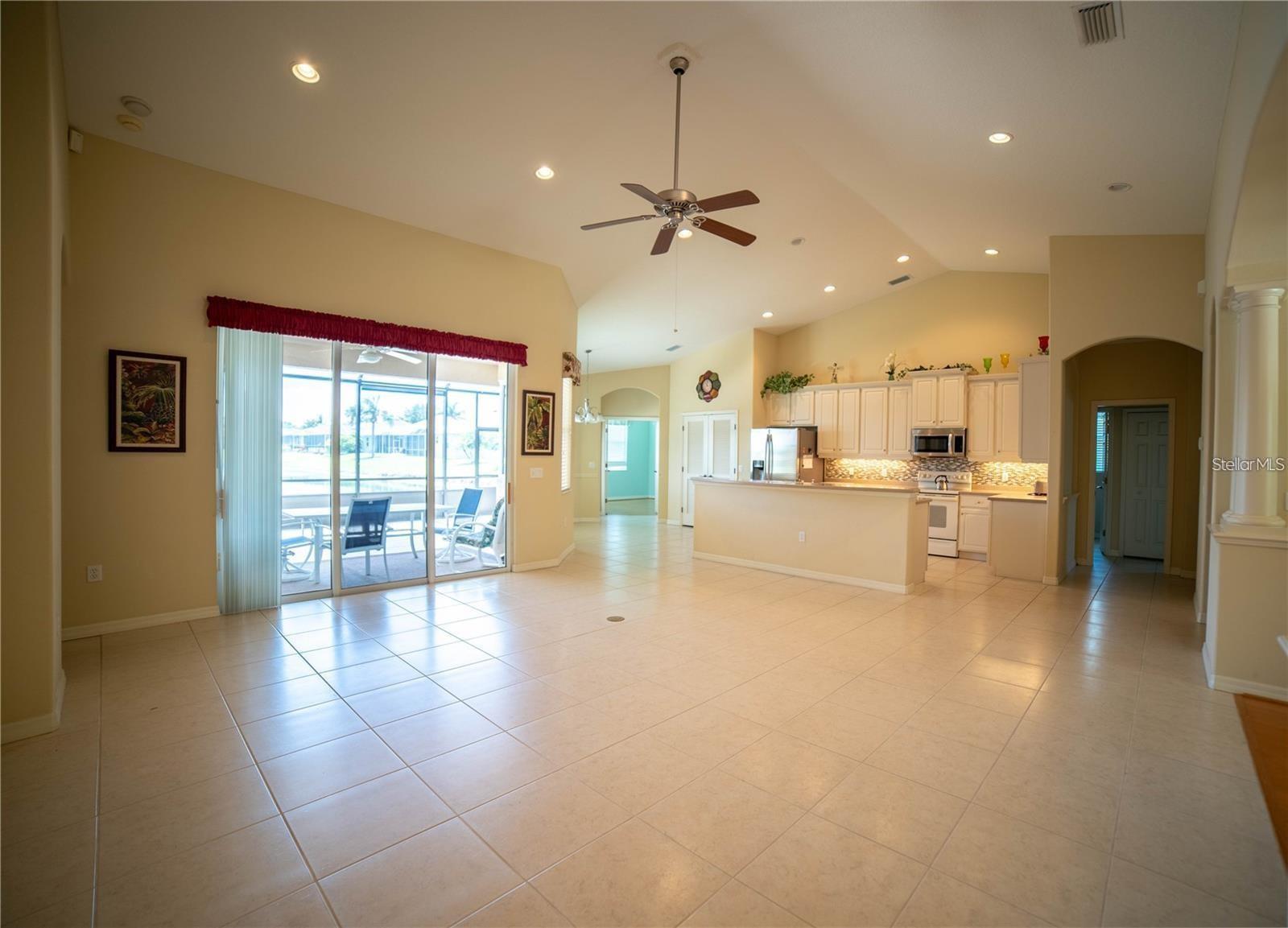 6415 67TH ST E, BRADENTON, FL, 34203