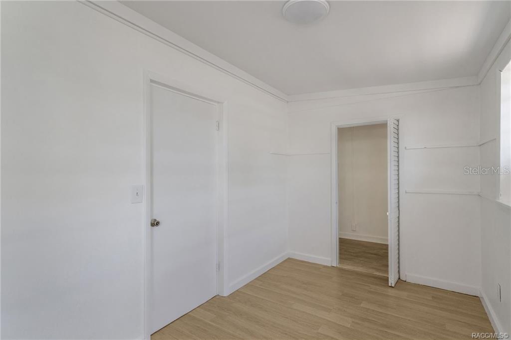 3251 34TH AVE N, ST PETERSBURG, FL, 33713