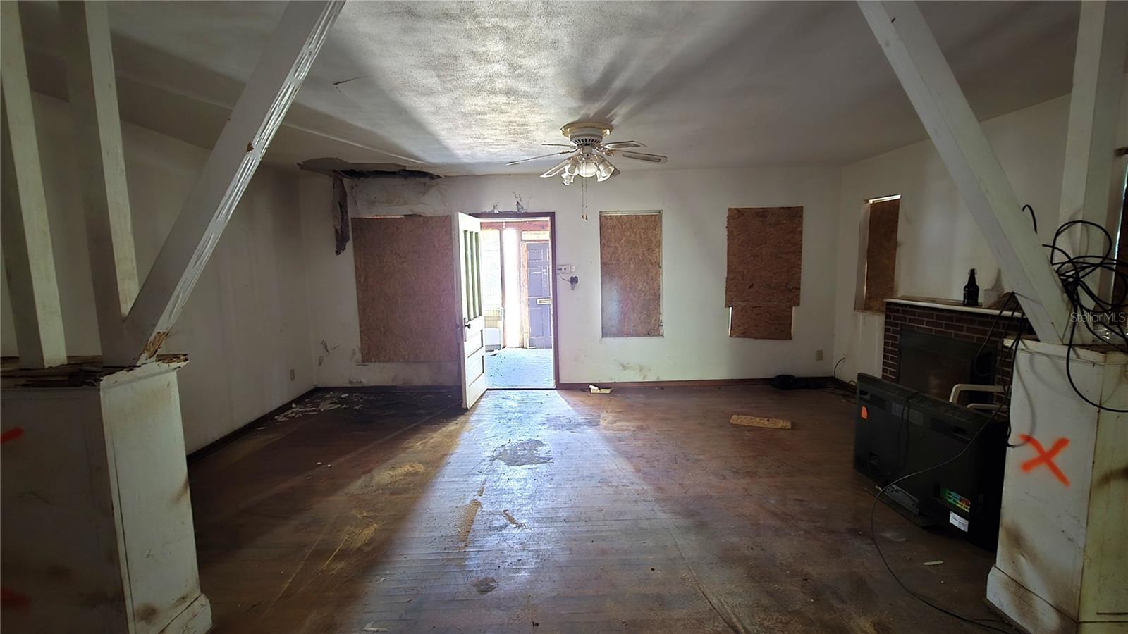 317 W WILDER AVE, TAMPA, FL, 33603