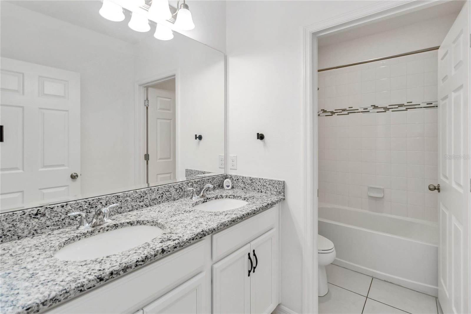 928 AVENAL LN, DAVENPORT, FL, 33837