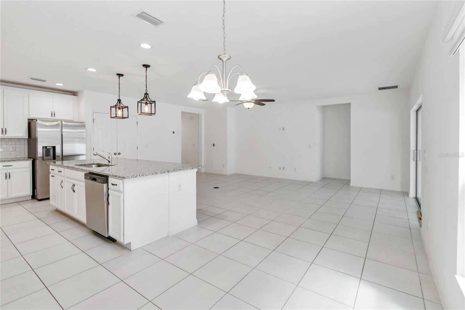 928 AVENAL LN, DAVENPORT, FL, 33837