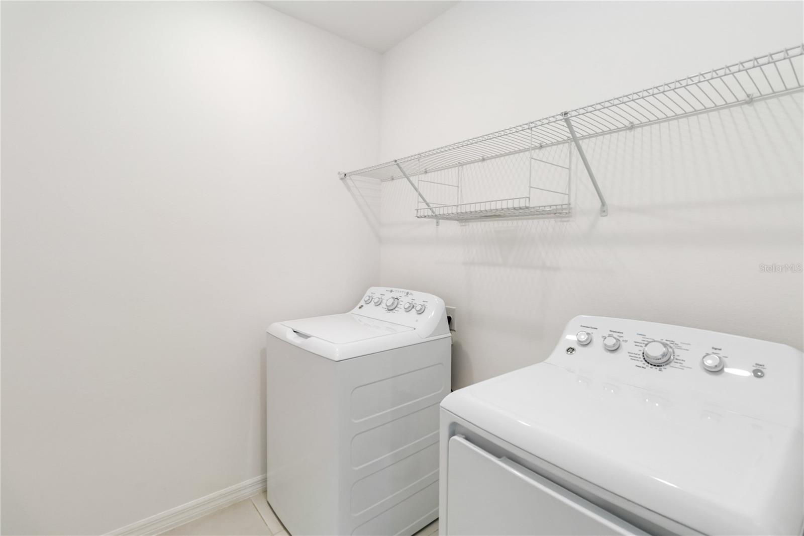 928 AVENAL LN, DAVENPORT, FL, 33837