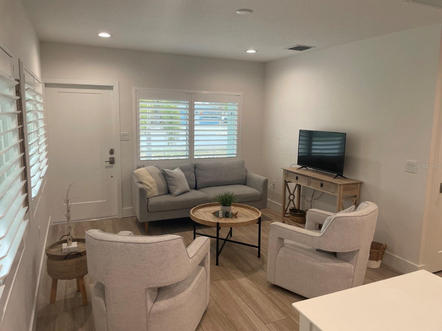 720 E GULF BLVD #A, INDIAN ROCKS BEACH, FL, 33785