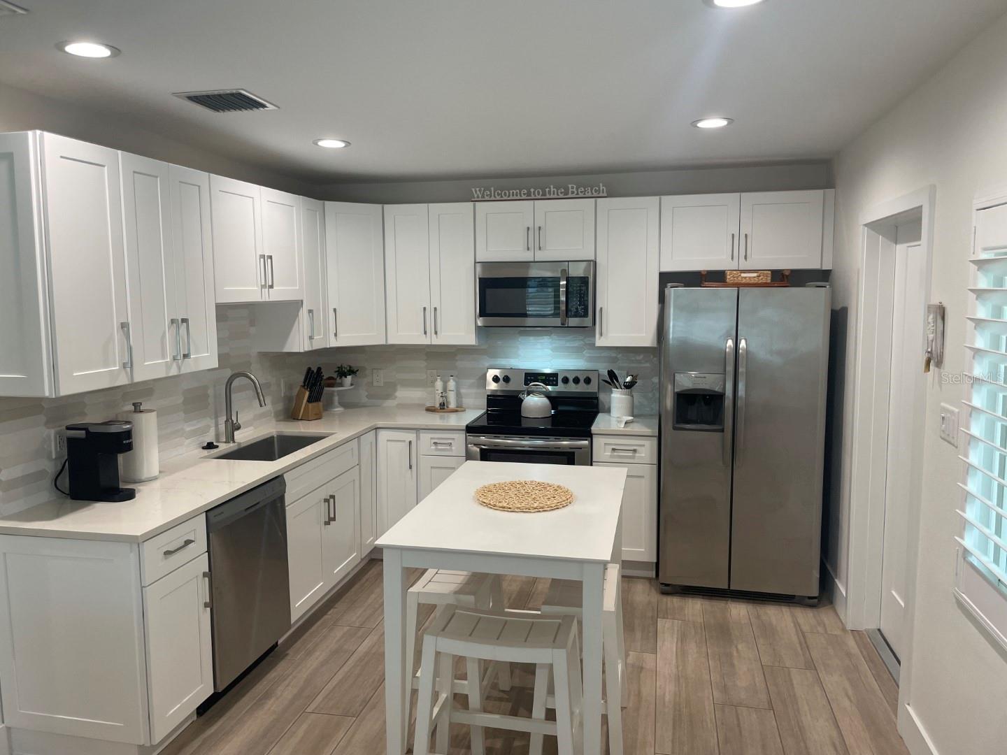 720 E GULF BLVD #A, INDIAN ROCKS BEACH, FL, 33785