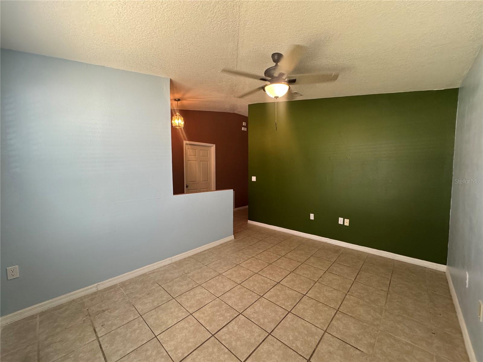 556 KOALA DR, KISSIMMEE, FL, 34759