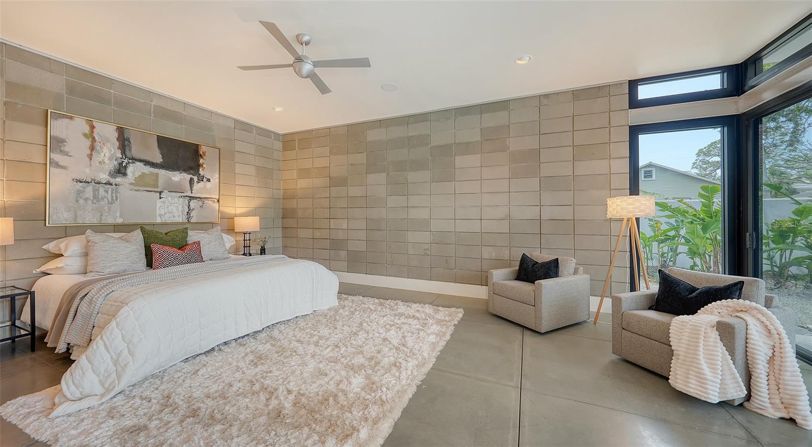 1658 HAWTHORNE ST, SARASOTA, FL, 34239