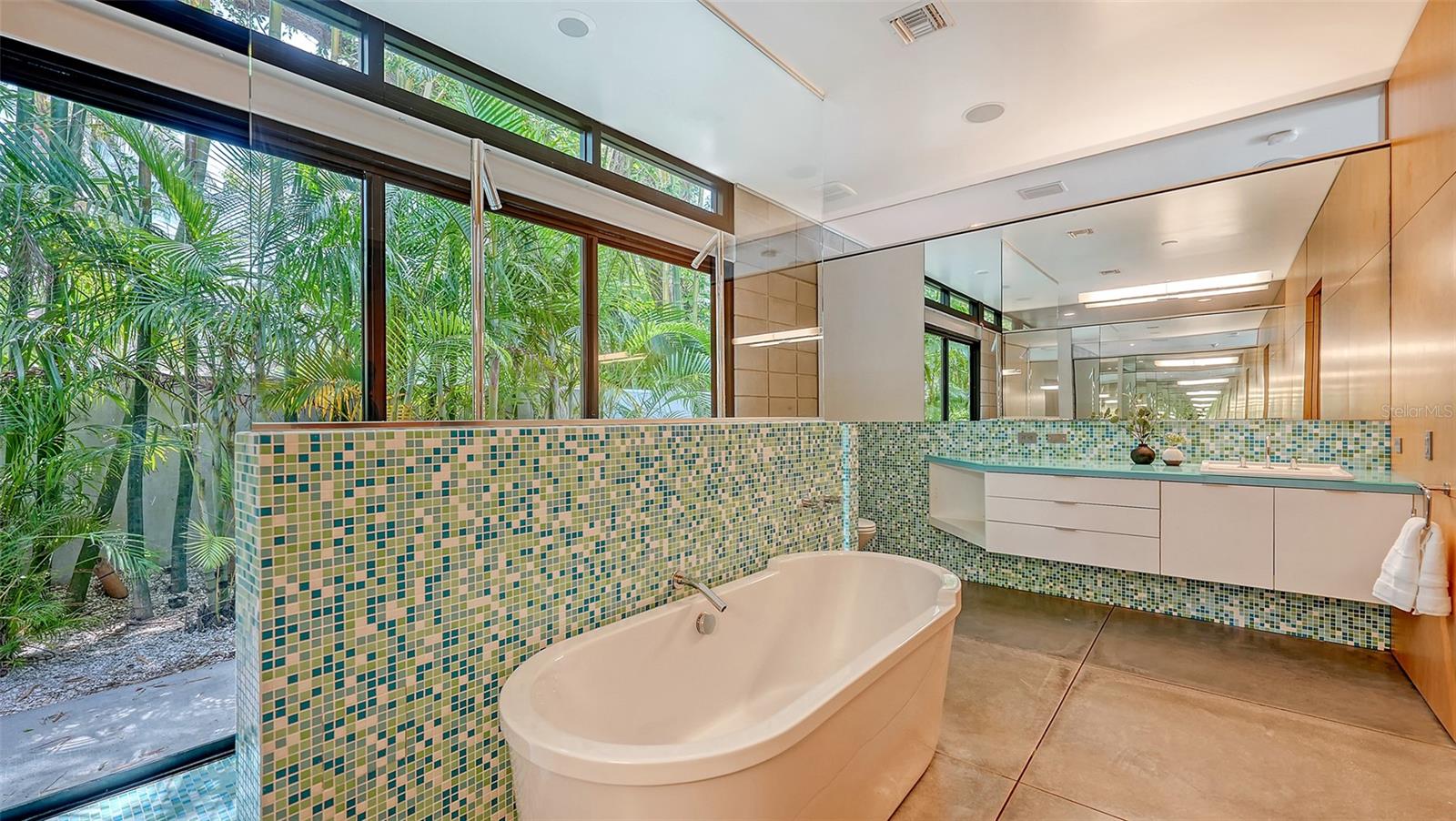 1658 HAWTHORNE ST, SARASOTA, FL, 34239