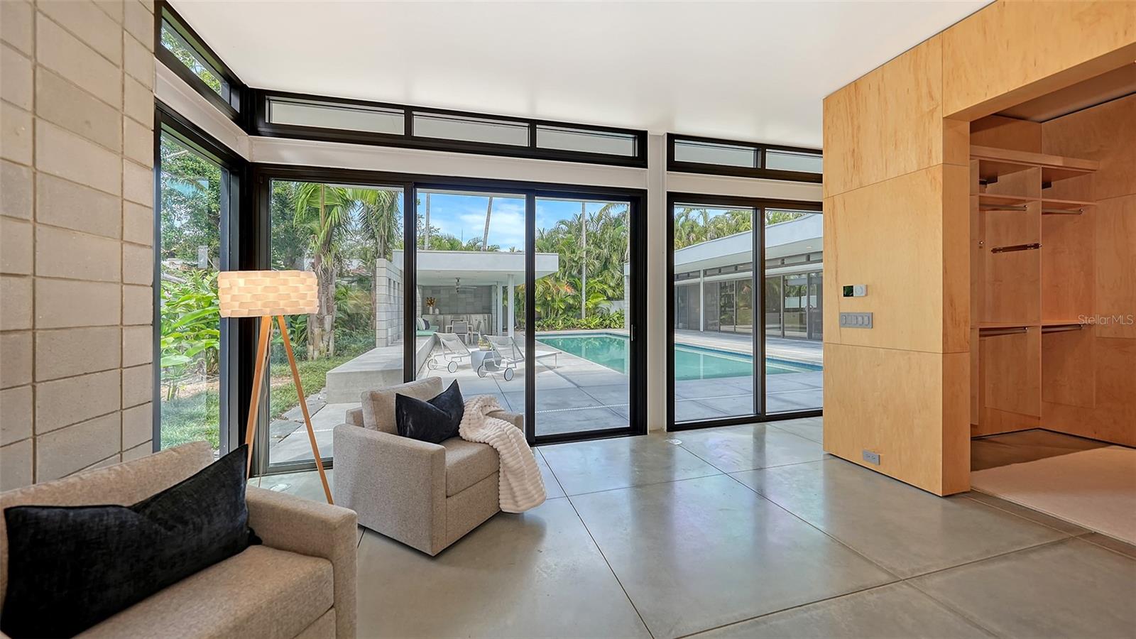 1658 HAWTHORNE ST, SARASOTA, FL, 34239