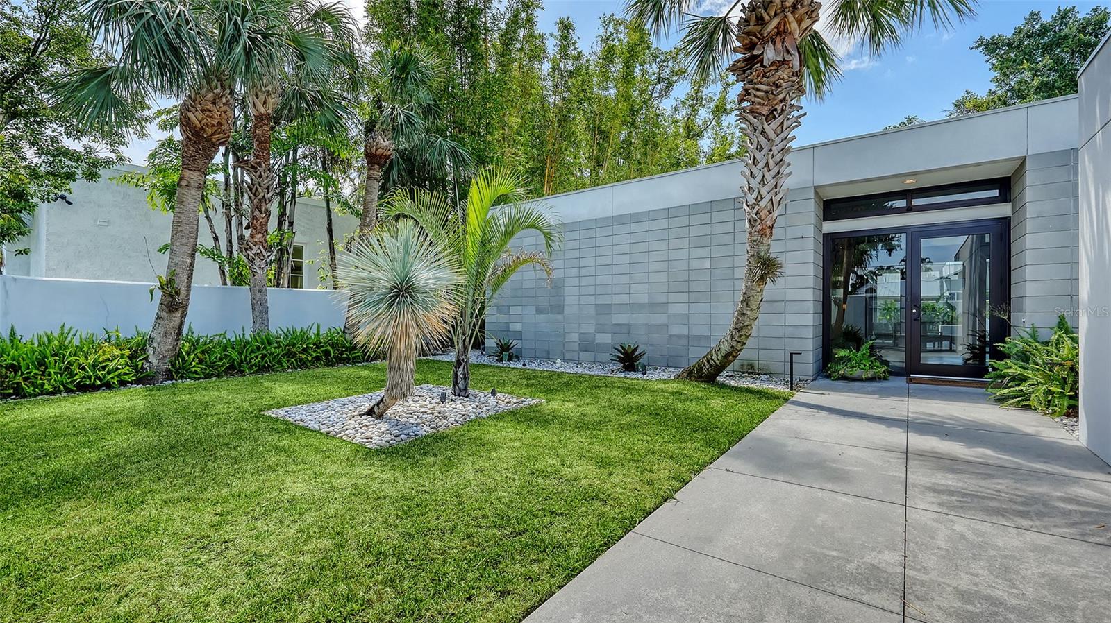 1658 HAWTHORNE ST, SARASOTA, FL, 34239