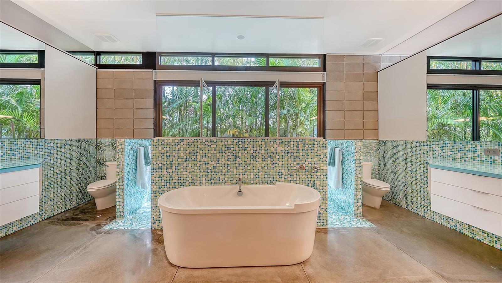 1658 HAWTHORNE ST, SARASOTA, FL, 34239