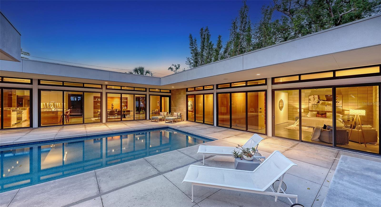 1658 HAWTHORNE ST, SARASOTA, FL, 34239