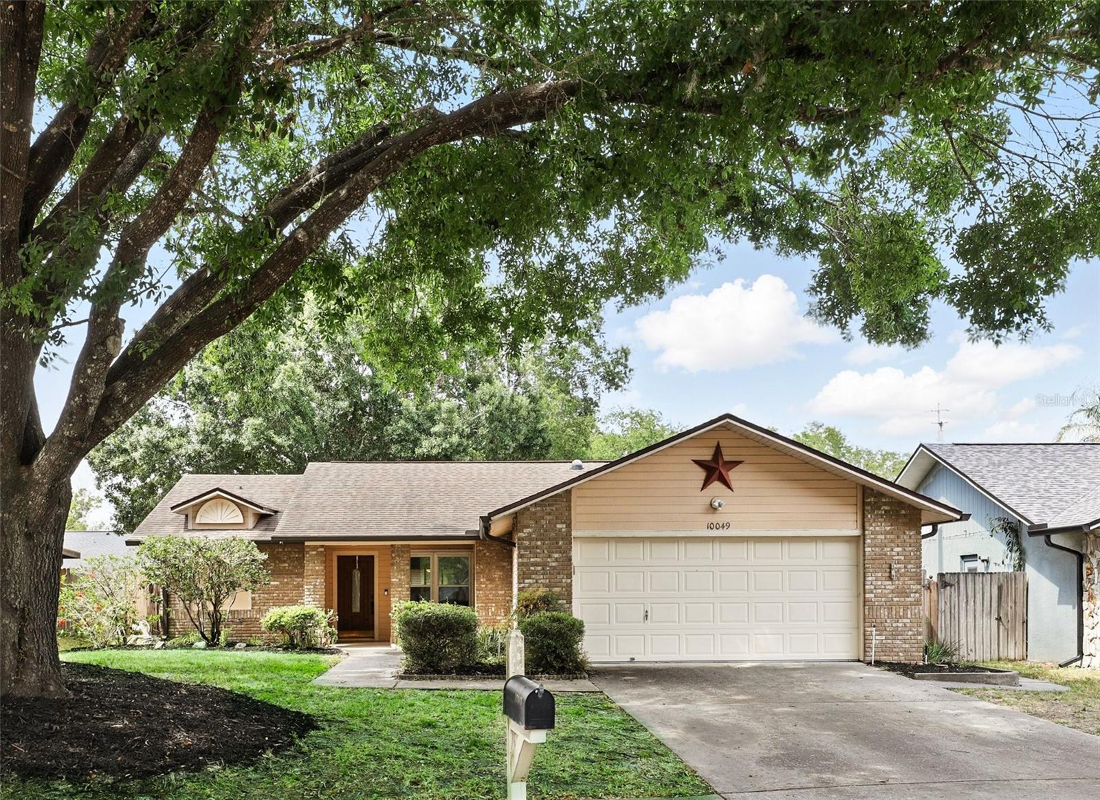 10049 CUSTER CIR, ORLANDO, FL, 32817