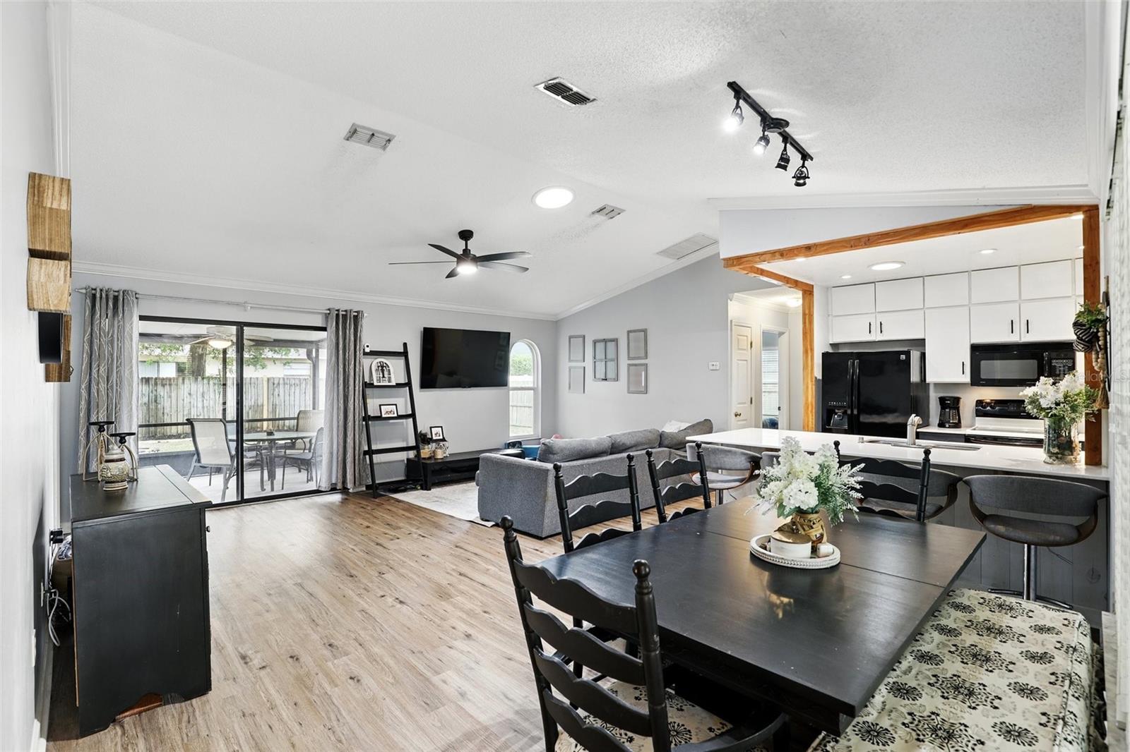 10049 CUSTER CIR, ORLANDO, FL, 32817