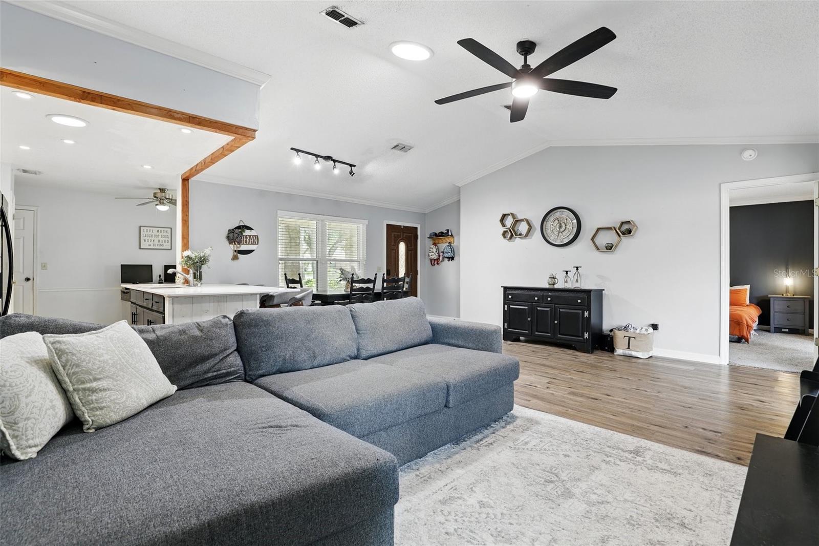 10049 CUSTER CIR, ORLANDO, FL, 32817