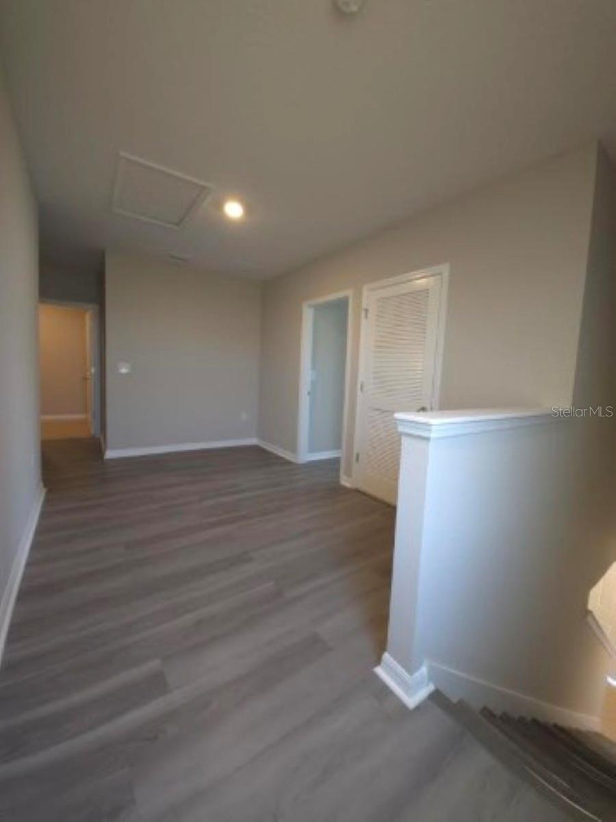 1580 BERING RD, WESLEY CHAPEL, FL, 33543