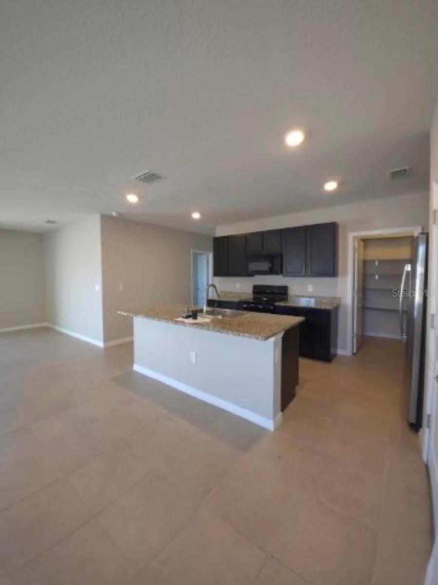 1580 BERING RD, WESLEY CHAPEL, FL, 33543