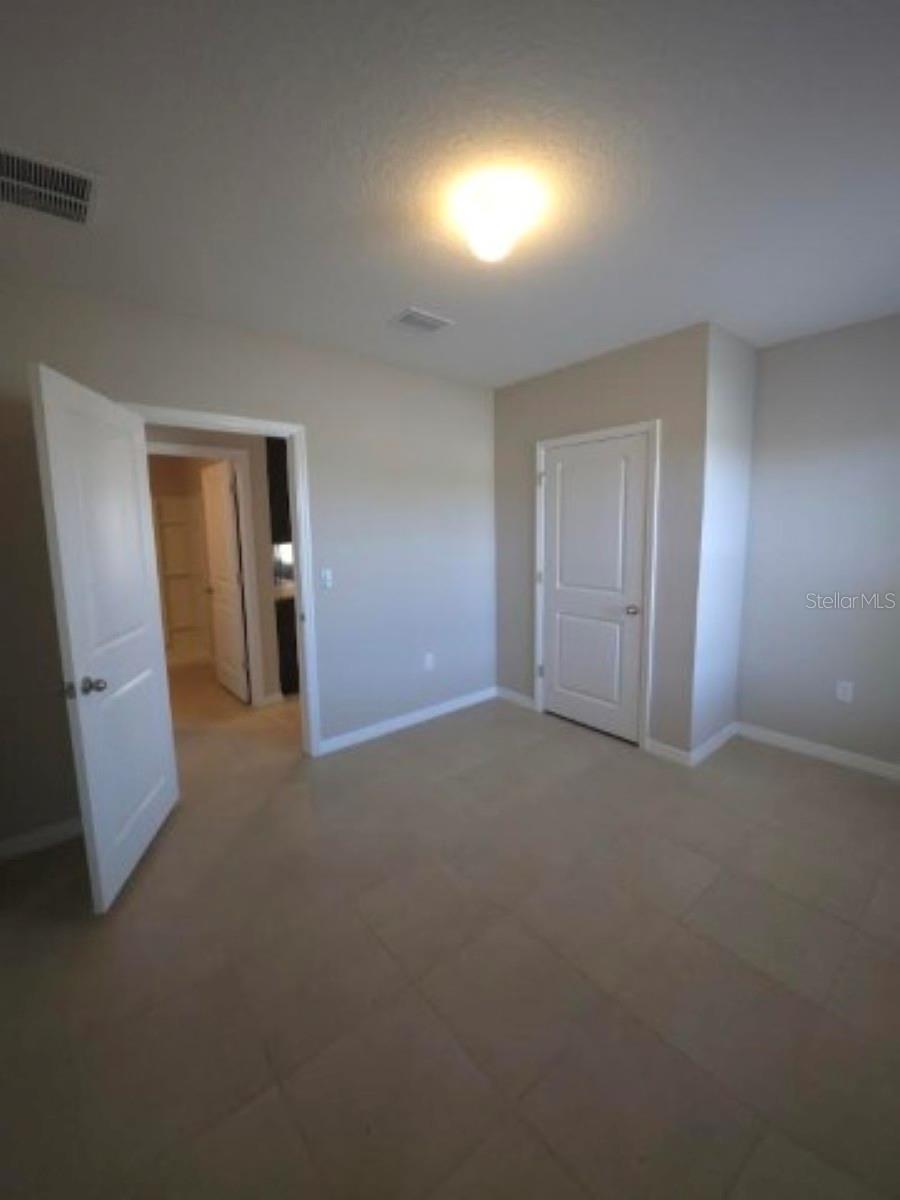 1580 BERING RD, WESLEY CHAPEL, FL, 33543