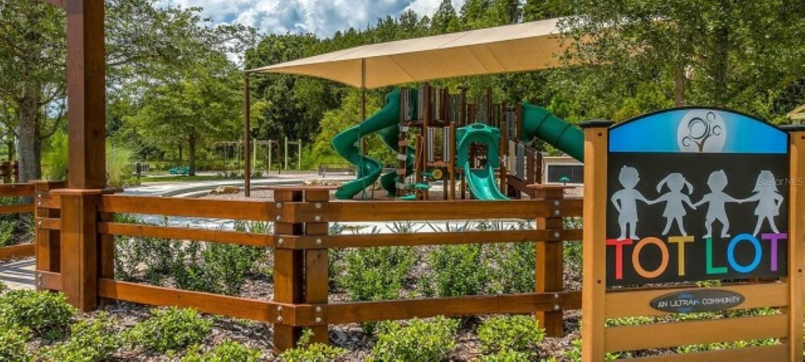 1580 BERING RD, WESLEY CHAPEL, FL, 33543