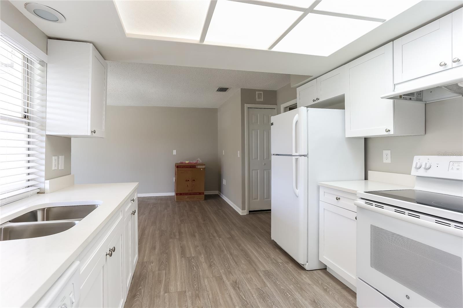 2704 WOODVIEW CT, CLEARWATER, FL, 33761