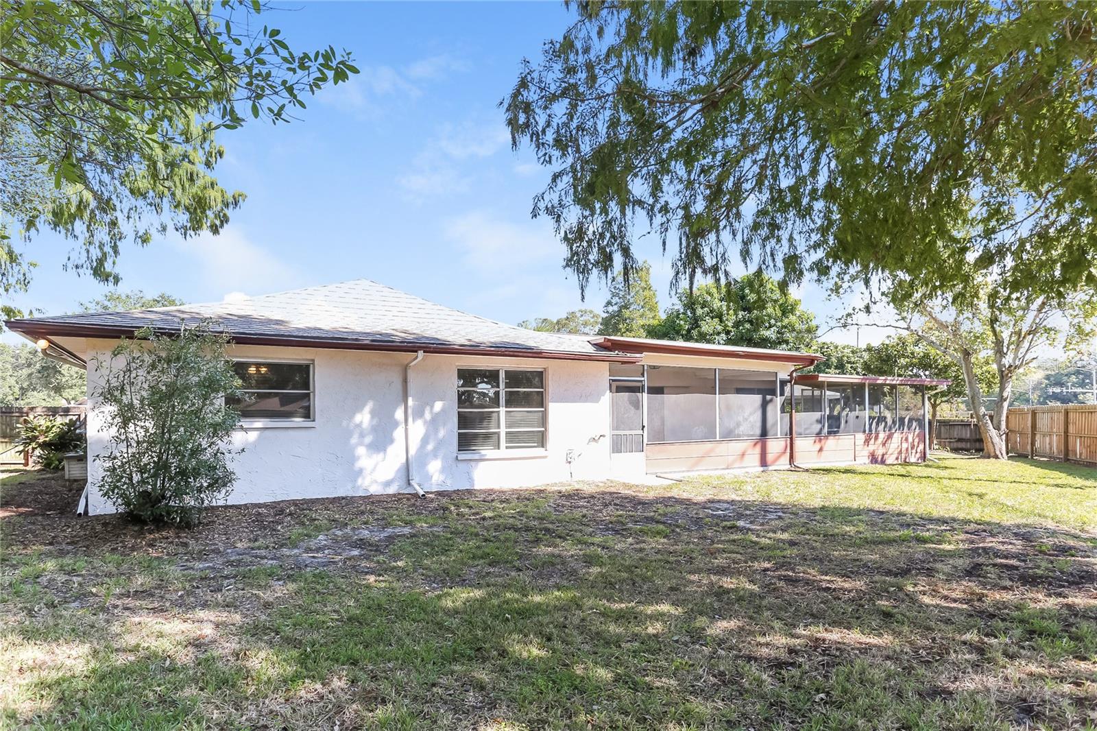 2704 WOODVIEW CT, CLEARWATER, FL, 33761