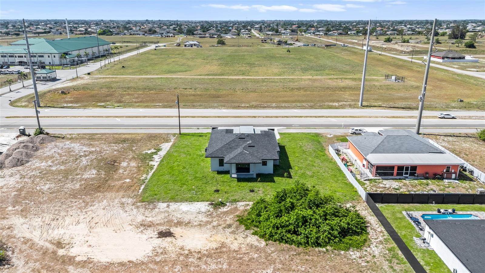 1247 KISMET PKWY W, CAPE CORAL, FL, 33993