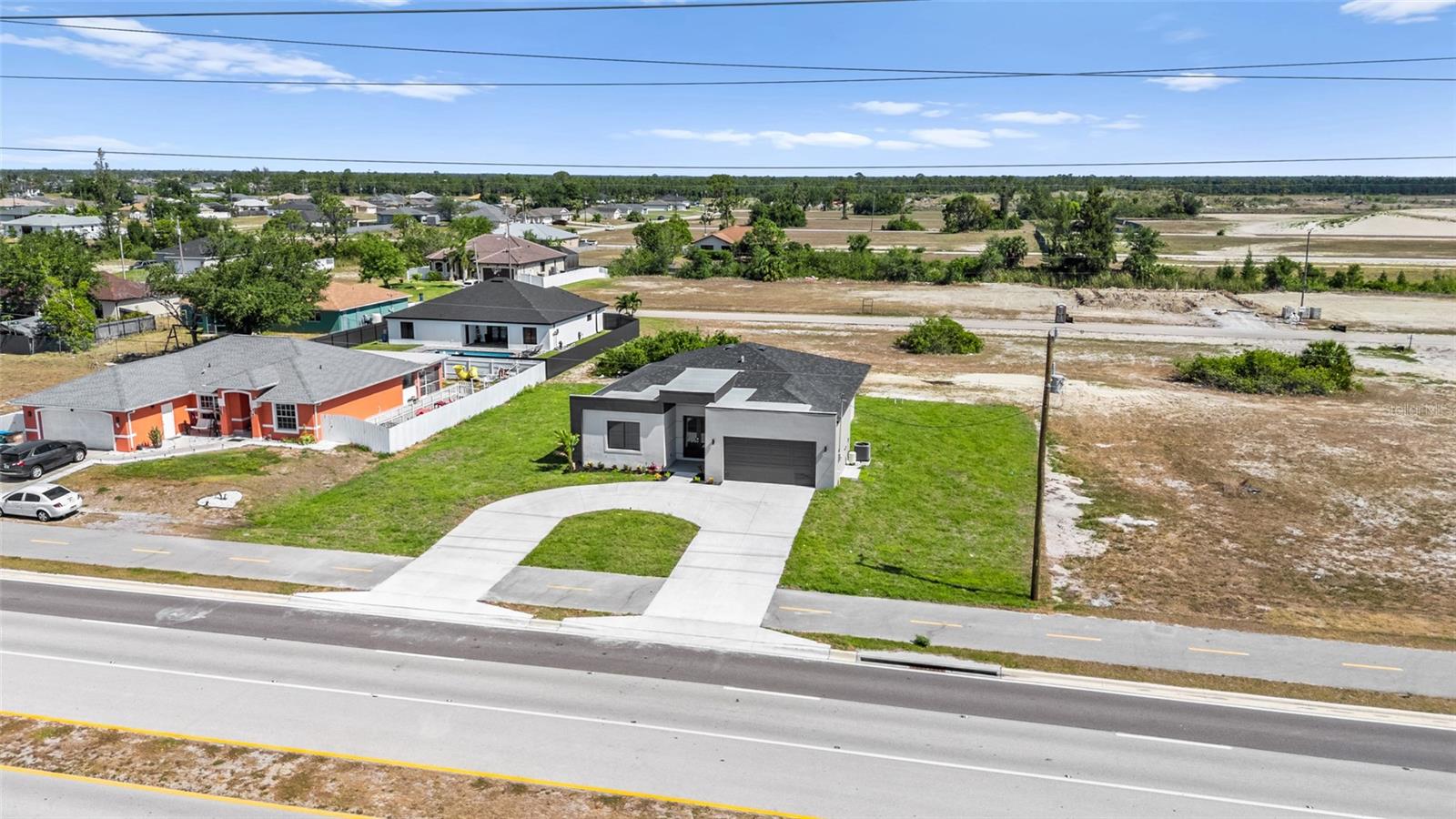 1247 KISMET PKWY W, CAPE CORAL, FL, 33993