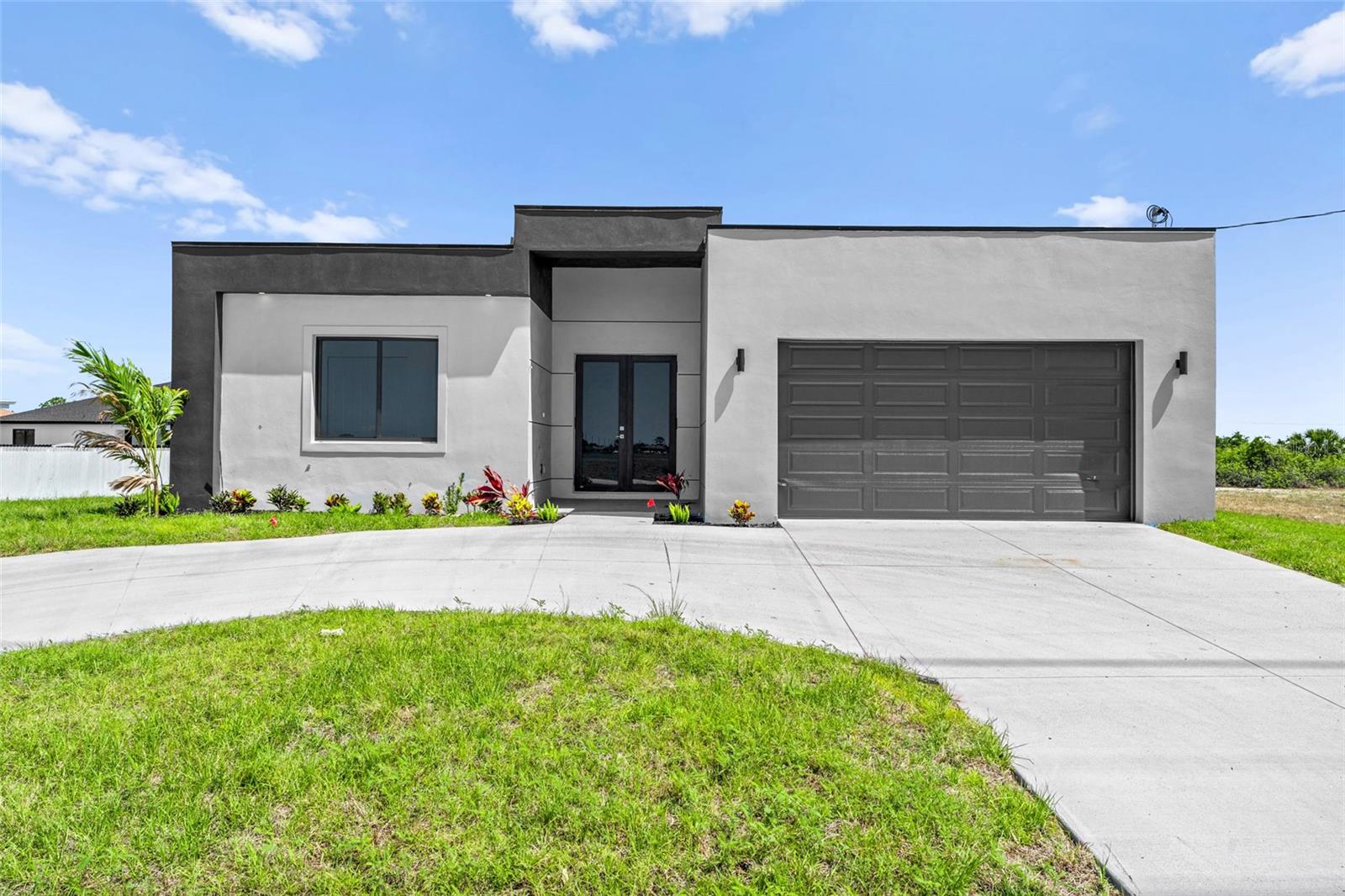 1247 KISMET PKWY W, CAPE CORAL, FL, 33993