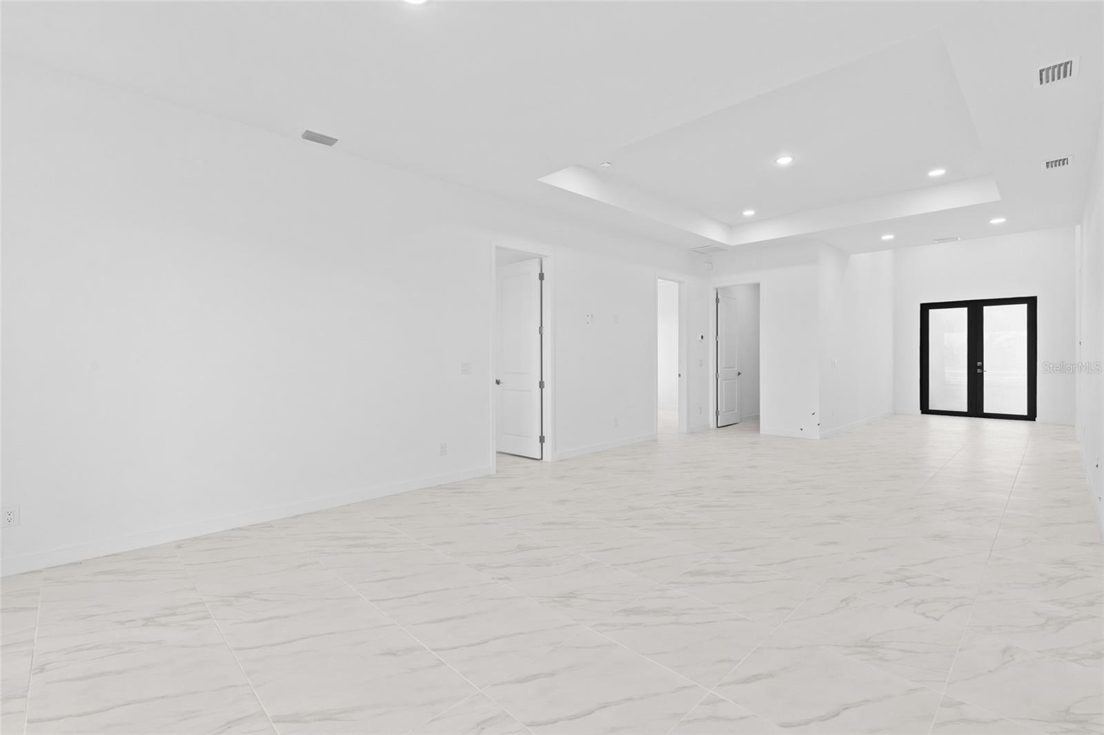 1247 KISMET PKWY W, CAPE CORAL, FL, 33993