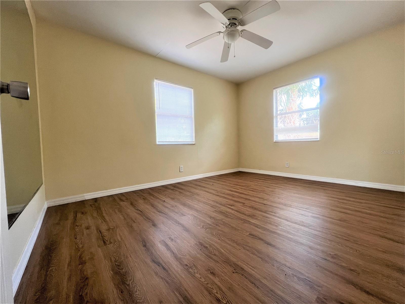 6025 CEDAR ST NE, ST PETERSBURG, FL, 33703