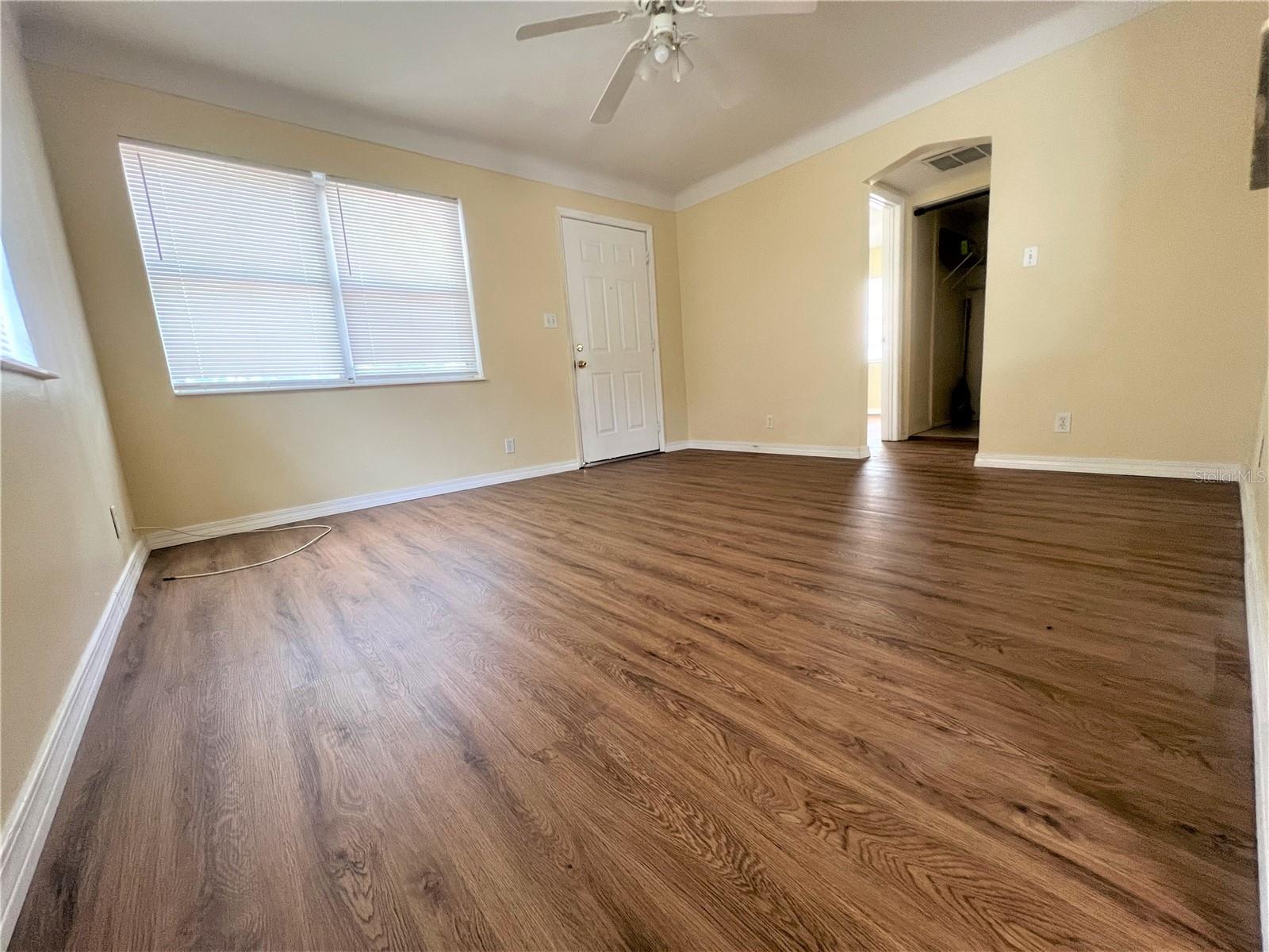 6025 CEDAR ST NE, ST PETERSBURG, FL, 33703